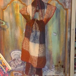 Beautiful Torrid heritage print blanket scarf